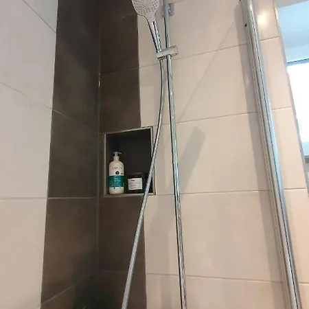 Donauhosting, Stadt Land Fluss Appartement *