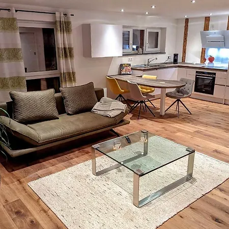 Donauhosting, Stadt Land Fluss Apartment *
